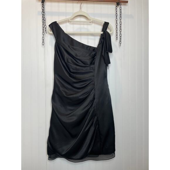 WHITE By VERA WANG Sheath Dress Black Cocktail Bridesmaid Ruched Bow Zip Size 12 - Picture 1 of 7